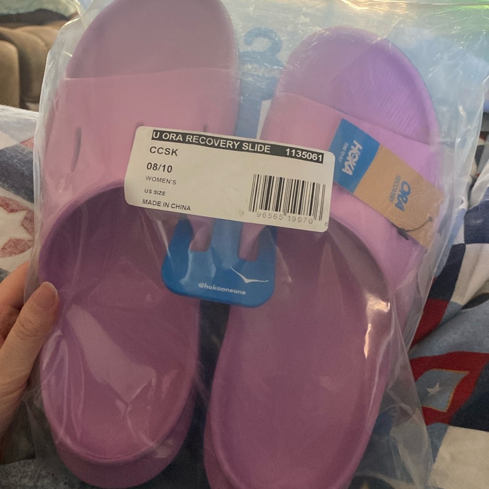 Hoka Ora Recovery Slides